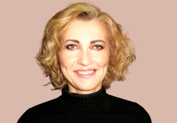 PhDr. Ing. Petra Asenat Kantorová